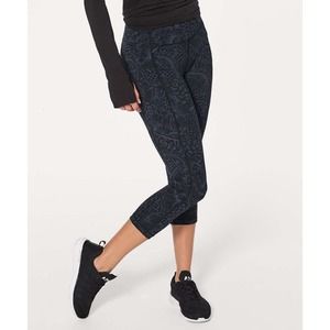 Lululemon Speed Up Crop Legging Nouveau Mach Black Blue Print Zip Pocket Women 6